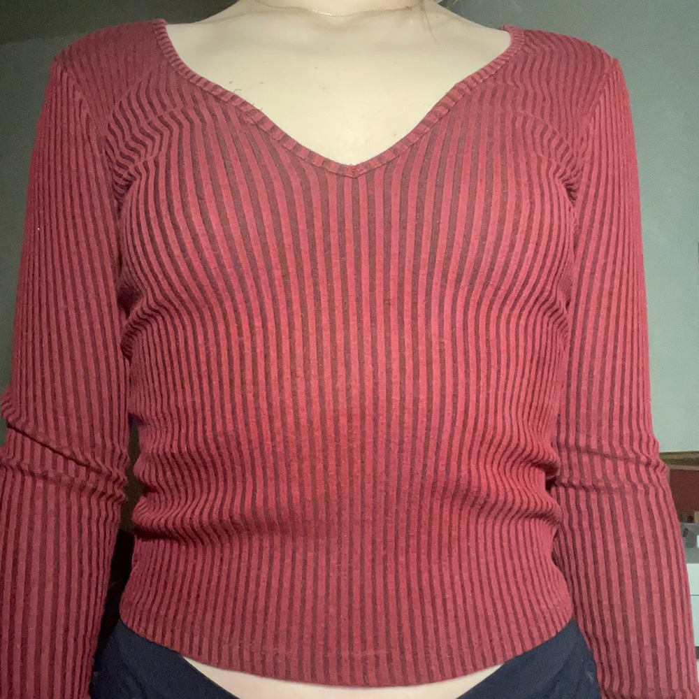 croped long sleeve